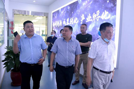 1威斯腾生物热烈欢迎重庆洋世达集团杨勇董事长一行来我司交流访问.png